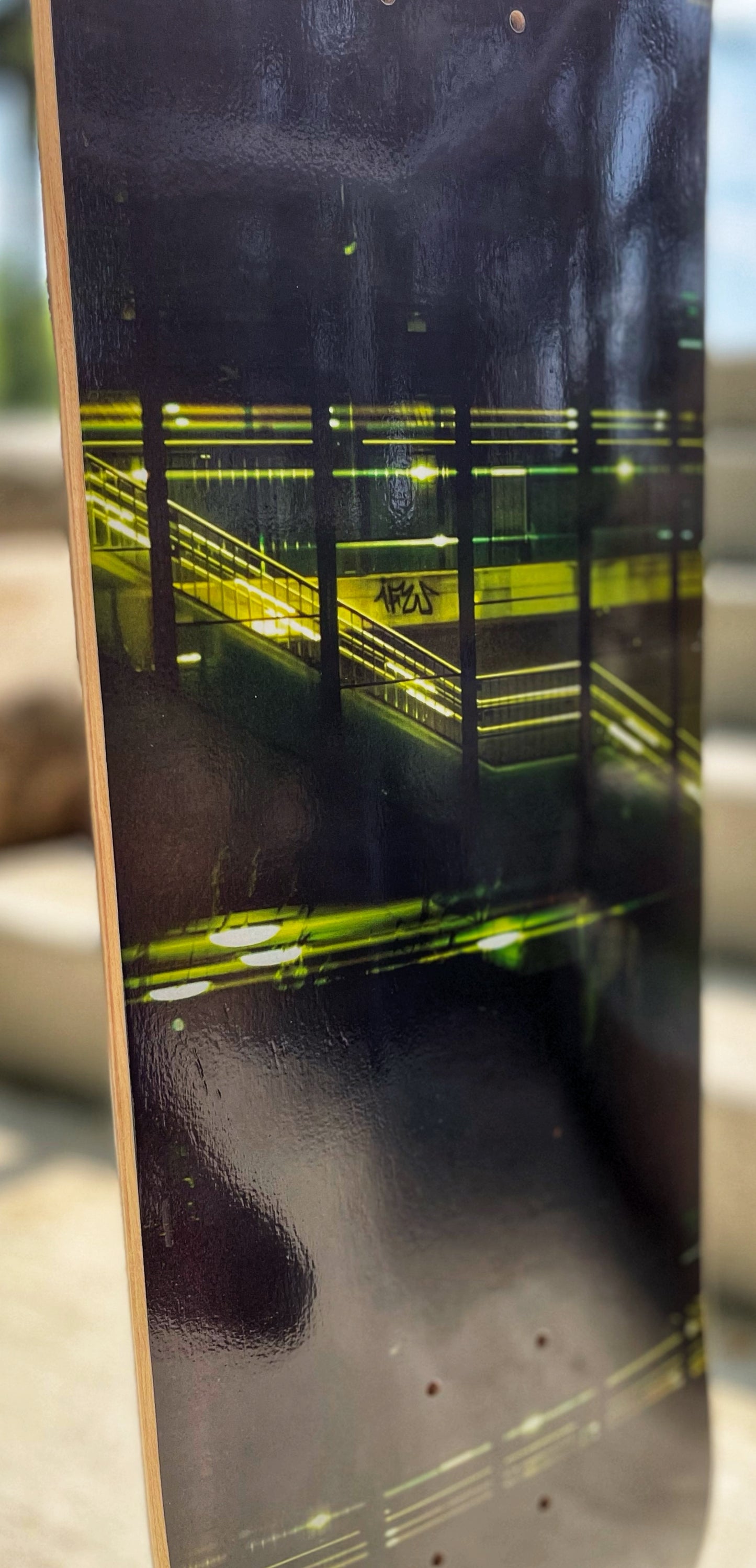 Interlinked Deck - 8.25"