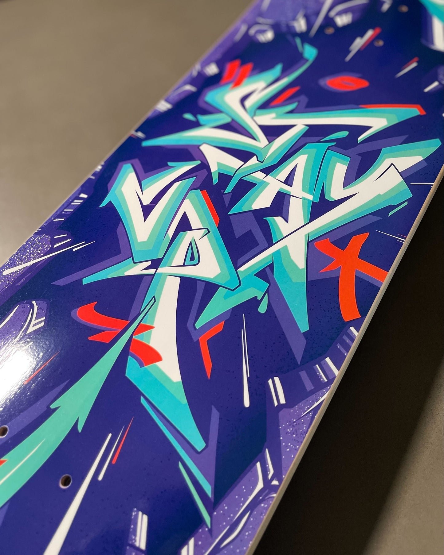 Stay Up Deck - 8.25"